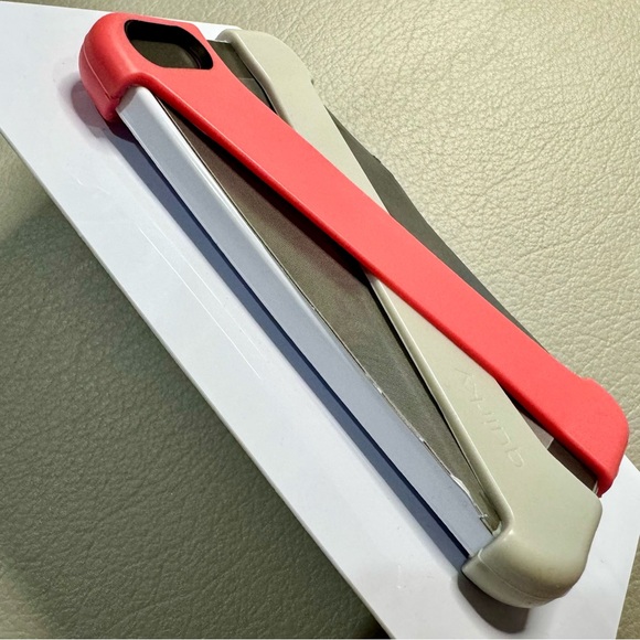 Quircky Wallet & iPhone Case | Shell Gel Drop Protection | iPhone 5 | EUC w Box - Picture 3 of 10